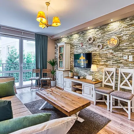 Dworcowa Centrum By Royal Aparts Apartment