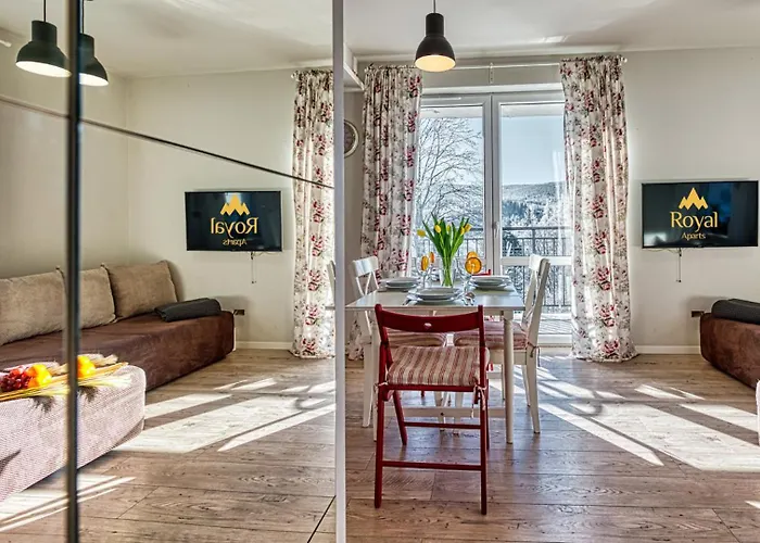 Dworcowa Centrum By Royal Aparts Appartamento Szklarska Poręba